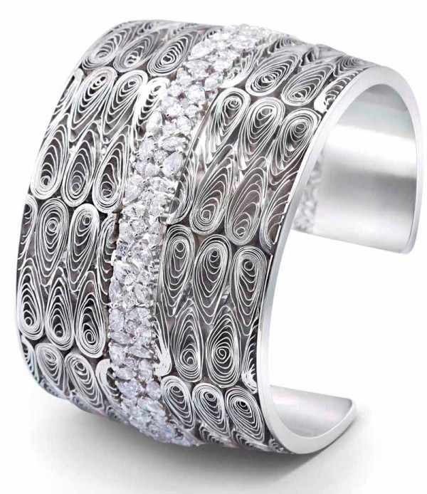 AWARD WINNING PLATINUM JEWELLERY