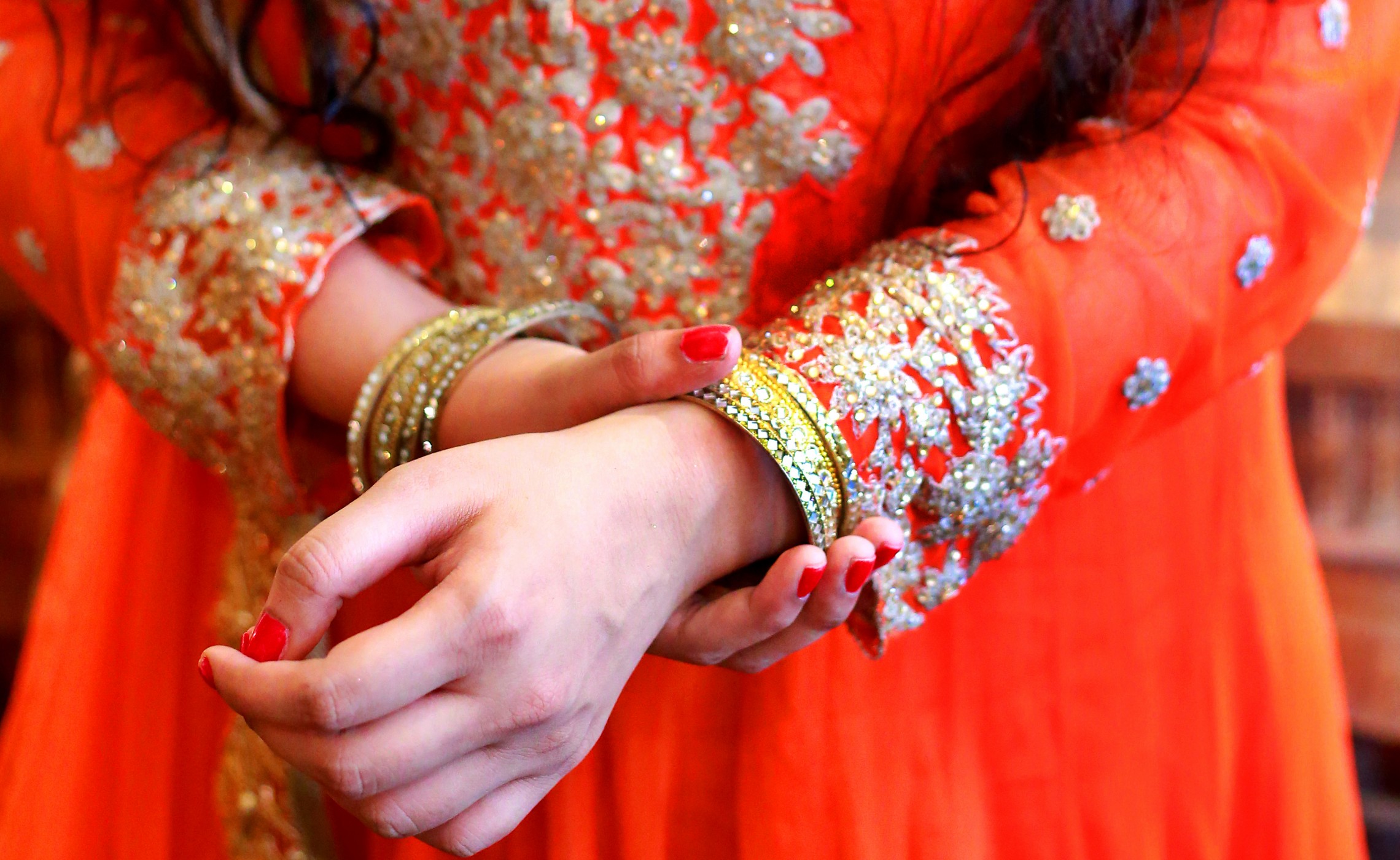 10 STORES IN MUMBAI TO SORT YOUR WEDDING SHOPPING NEEDS